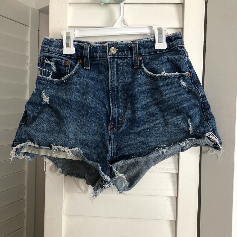 Abercrombie & Fitch High Rise Mom Short / 27 curve love